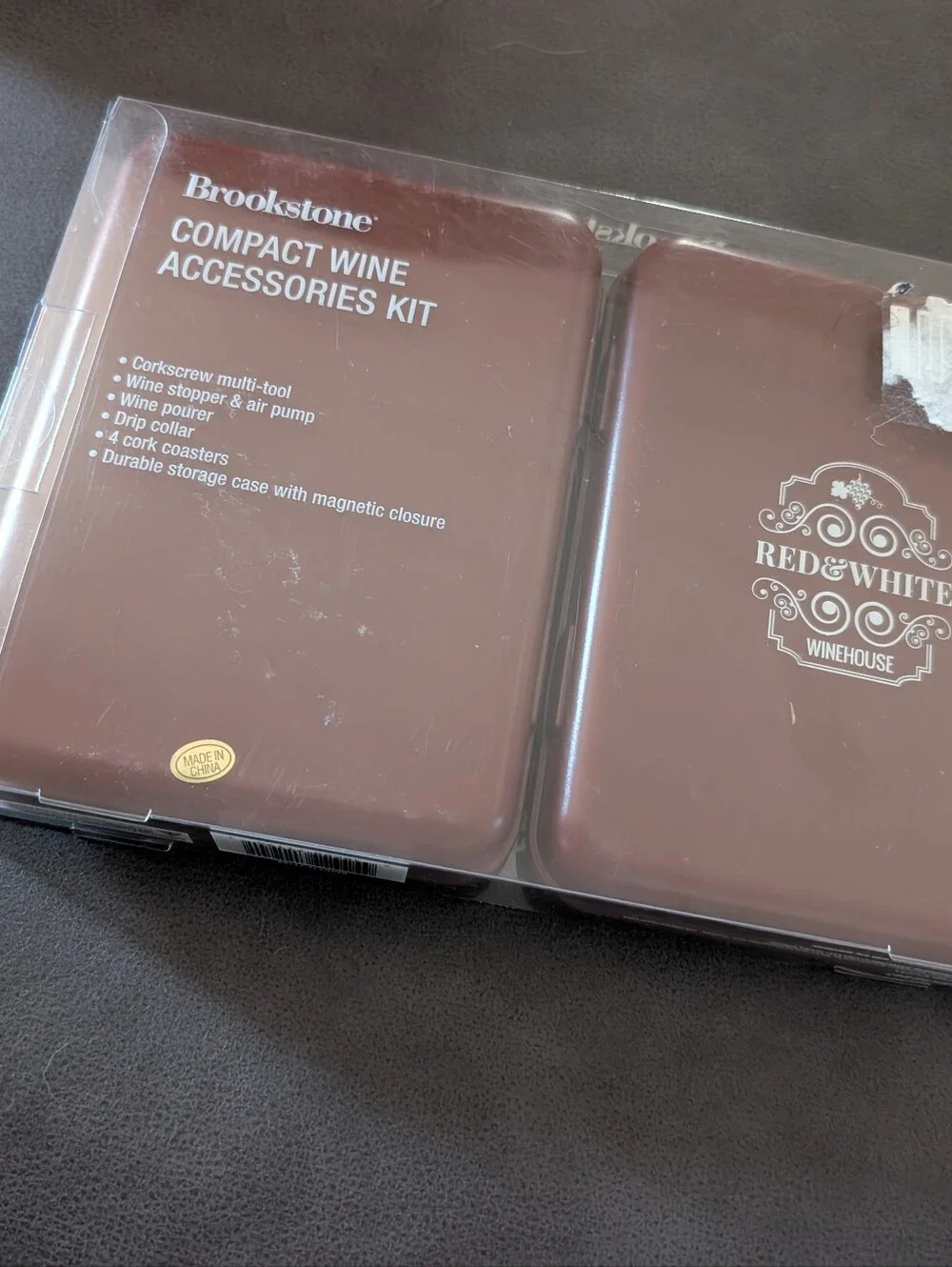 Brookstone Compact Wine Accessories Kit